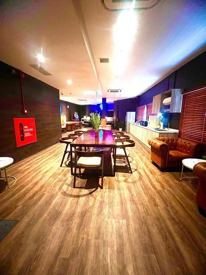 Arena Esports Hotel @ Bugis Village Singapore Eksteriør billede