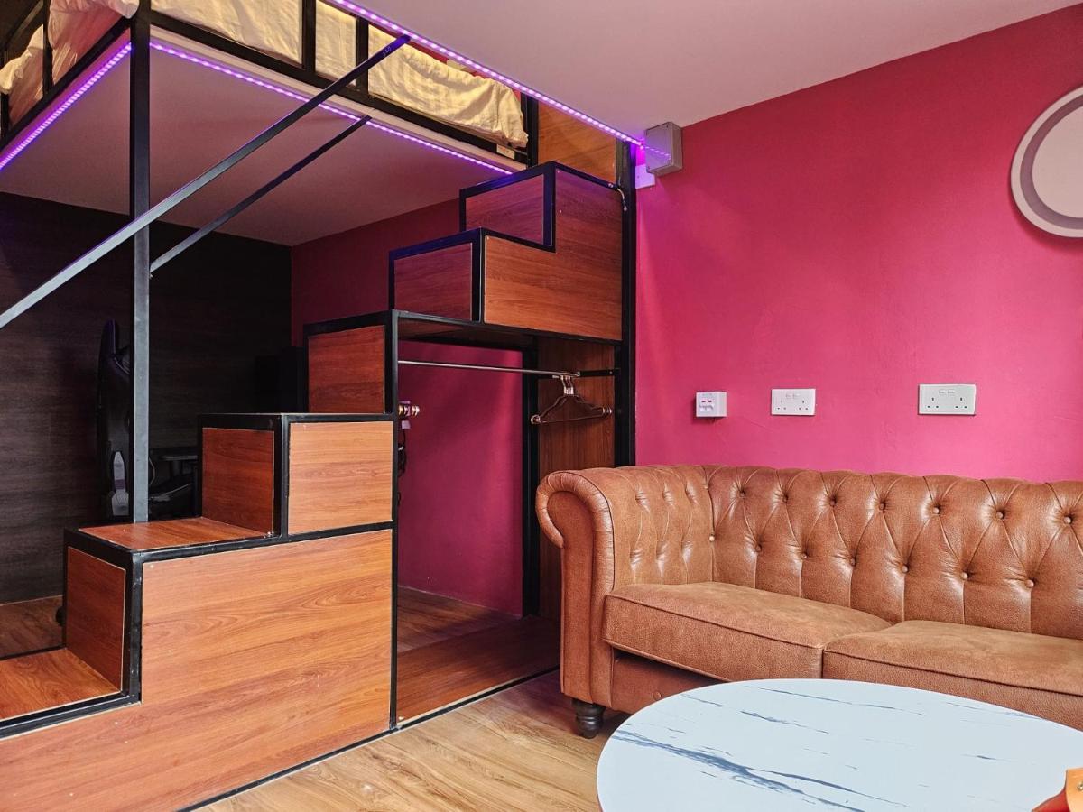 Arena Esports Hotel @ Bugis Village Singapore Eksteriør billede
