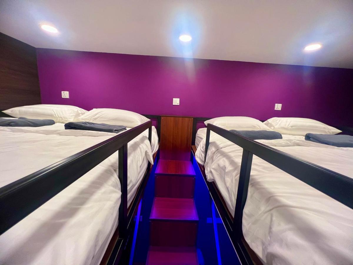 Arena Esports Hotel @ Bugis Village Singapore Eksteriør billede